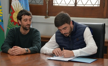 Imagen de la nota: Municipio firmó convenio con área deportiva y educativa