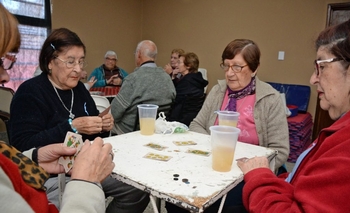 Imagen de la nota: Fase 4: analizan salidas para los mayores