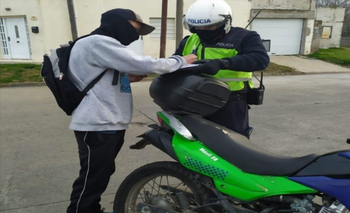 Imagen de la nota: 12 personas demoradas por romper la cuarentena