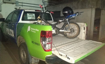 Imagen de la nota: Le rompió el auto a la ex y amenazó a otra mujer