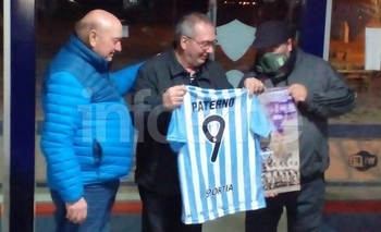 Imagen de la nota: La Unión de Clubes se reunió con Aguilera y distinguió a Paternó