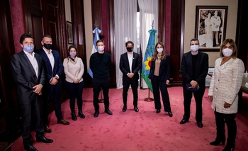 Imagen de la nota: Presencia olavarriense en una reunión de Kicillof