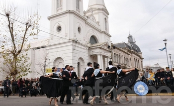Habrá una nueva audición, el Ballet Folklórico Municipal busca a su próximo bailarín Imagen de la nota: Habrá una nueva audición, el Ballet Folklórico Municipal busca a su próximo bailarín