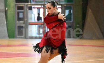 Luz Kremer se presentó en el estadio Ruca Che Imagen de la nota: Luz Kremer se presentó en el estadio Ruca Che