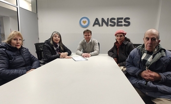 Imagen de la nota: Wesner junto al Centro Vasco: 