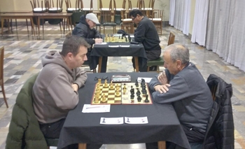 Imagen de la nota: Ajedrez: Claudio Cánovas es el campeón del Oficial de Primera