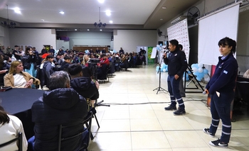 Imagen de la nota: Casi 200 jóvenes participaron de “Dos días en tu futuro”