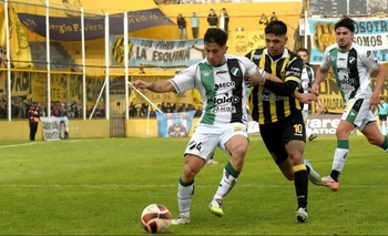Imagen de la nota: Empate en el clásico bahiense y clasificación de Olimpo