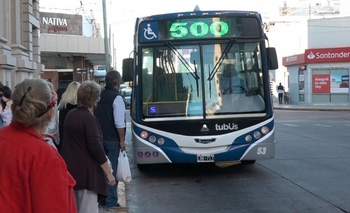 Imagen de la nota: No habrá transporte urbano durante el partido Argentina - Inglaterra