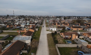 Imagen de la nota: Finalizó una etapa de la obra de pavimentación del barrio Pickelado