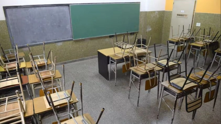 Los gremios docentes paran el lunes próximo 