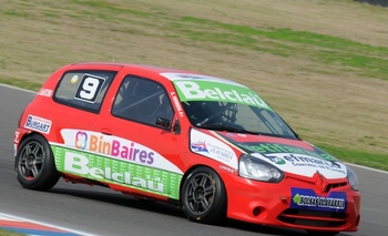 Imagen de la nota: Herrera volvió con el Clio y ganó la serie