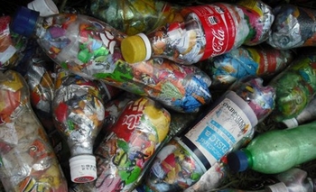 Imagen de la nota: Reciclado y fabricación en la Unidad N° 38