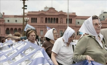 Imagen de la nota: Las Madres realizarán su ronda 2 mil en la plaza céntrica