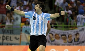 Imagen de la nota: Primer triunfo de Los Gladiadores en Río