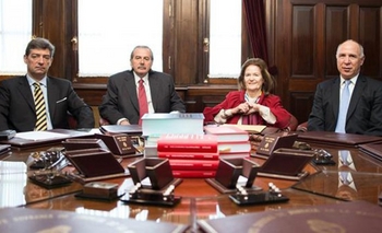 La Corte Suprema frenó la suba de gas y exigió audiencias públicas Imagen de la nota: La Corte Suprema frenó la suba de gas y exigió audiencias públicas