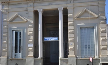 Imagen de la nota: La biblioteca 1º de Mayo intenta mantener sus puertas abiertas