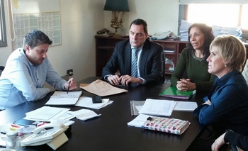 Imagen de la nota: Vitale en reunión por obras en infraestructura escolar