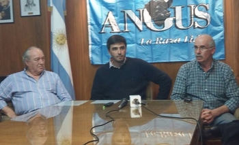 Imagen de la nota: Se presentó la Exposición Nacional de Angus de Primavera