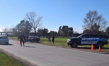 Policía Federal y Gendarmería realizan controles vehiculares  Imagen de la nota: Policía Federal y Gendarmería realizan controles vehiculares