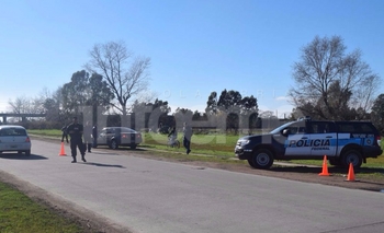 Imagen de la nota: Policía Federal y Gendarmería realizan controles vehiculares 