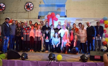 Imagen de la nota: Colorido cierre de campaña de Cambiemos en Alvear