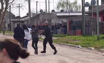 Imagen de la nota: Gran despliegue policial por conflicto en barrio Lourdes 