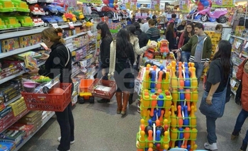 Imagen de la nota:  Ventas minoristas cayeron 1% en enero