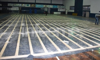 Imagen de la nota: Empezó el sueño: comenzaron a colocar el piso 