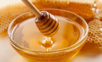 Imagen de la nota: La ANMAT prohibió la venta de dos reconocidas marcas de miel