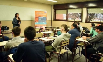 Continúa abierta la inscripción a carreras en la Facultad de Sociales Imagen de la nota: Continúa abierta la inscripción a carreras en la Facultad de Sociales