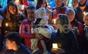 Imagen de la nota: Marcha de velas por la Atrofia Muscular Espinal