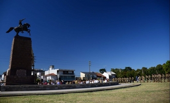 Imagen de la nota: Acto en el aniversario del fallecimiento de San Martín