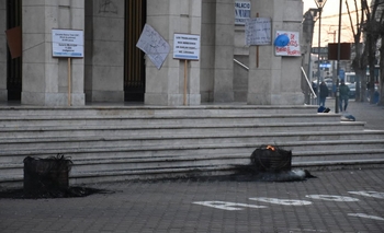 Imagen de la nota: Con audios y humo se recrudece la protesta