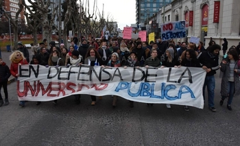 Imagen de la nota: Convocaron a un paro docente para acompañar la marcha universitaria