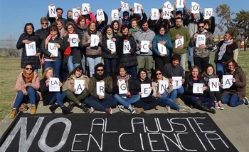 Científicos dicen “No a la extinción de la ciencia” Imagen de la nota: Científicos dicen “No a la extinción de la ciencia”