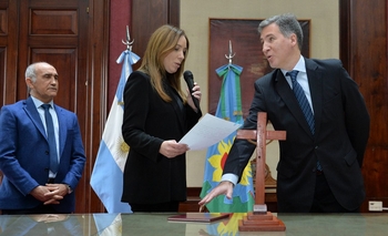 Bonari juró como ministro de economía bonaerense  Imagen de la nota: Bonari juró como ministro de economía bonaerense