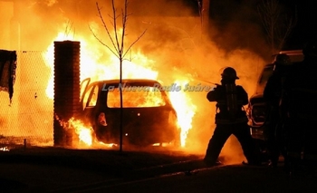 Imagen de la nota: Suárez: Chocó un camioneta, una casilla y desató un voraz incendio