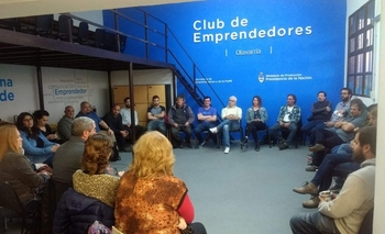 Imagen de la nota: Se reanudan las actividades en el Club de Emprendedores