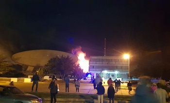 Imagen de la nota: Un incendio arrasó con el casino de Necochea