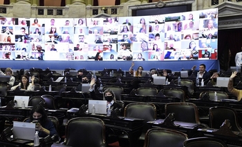 Presentaron el proyecto para gravar las grandes fortunas Imagen de la nota: Presentaron el proyecto para gravar las grandes fortunas