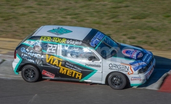 Imagen de la nota: Pese a la lluvia hubo automovilismo en el AMCO