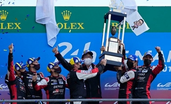 Imagen de la nota: Argentina bien alto: “Pechito” López campeón de Le Mans