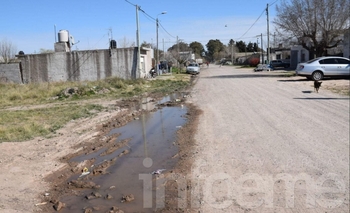 Carlos Pellegrini: vecinos en alerta por obra de cordón cuneta Imagen de la nota: Carlos Pellegrini: vecinos en alerta por obra de cordón cuneta