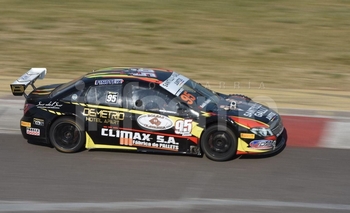 Un toque relegó a Damián Covatti en el Sprint Imagen de la nota: Un toque relegó a Damián Covatti en el Sprint