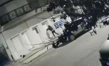 Llegaron con un nene y entraron a robar a una casa  Imagen de la nota: Llegaron con un nene y entraron a robar a una casa