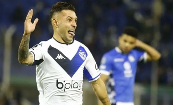 Dos goles de Janson para la victoria de Vélez Sarsfield Imagen de la nota: Dos goles de Janson para la victoria de Vélez Sarsfield