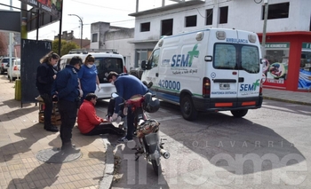 Imagen de la nota: Un motociclista chocó y fue hospitalizado