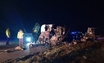 Dos camioneros perdieron la vida tras un impactante choque frontal Imagen de la nota: Dos camioneros perdieron la vida tras un impactante choque frontal