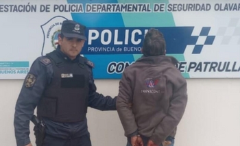 Un hombre fue detenido por andar borracho y armado con un cuchillo en Pueblo Nuevo Imagen de la nota: Un hombre fue detenido por andar borracho y armado con un cuchillo en Pueblo Nuevo